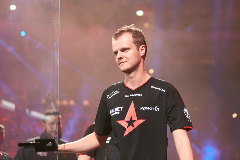 CS:GO圈日常:2022 最新HLTV世界排名 TOP10