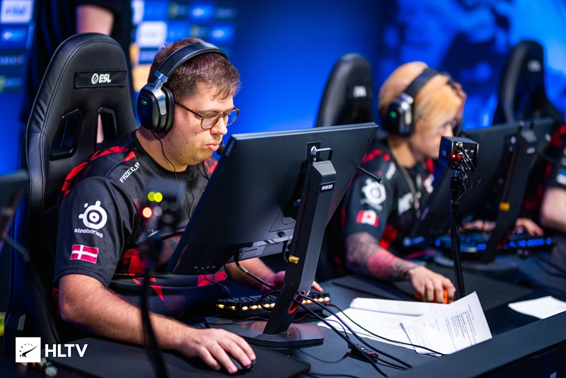 Will this be Karrigan’s last Major trip at the age of 33?