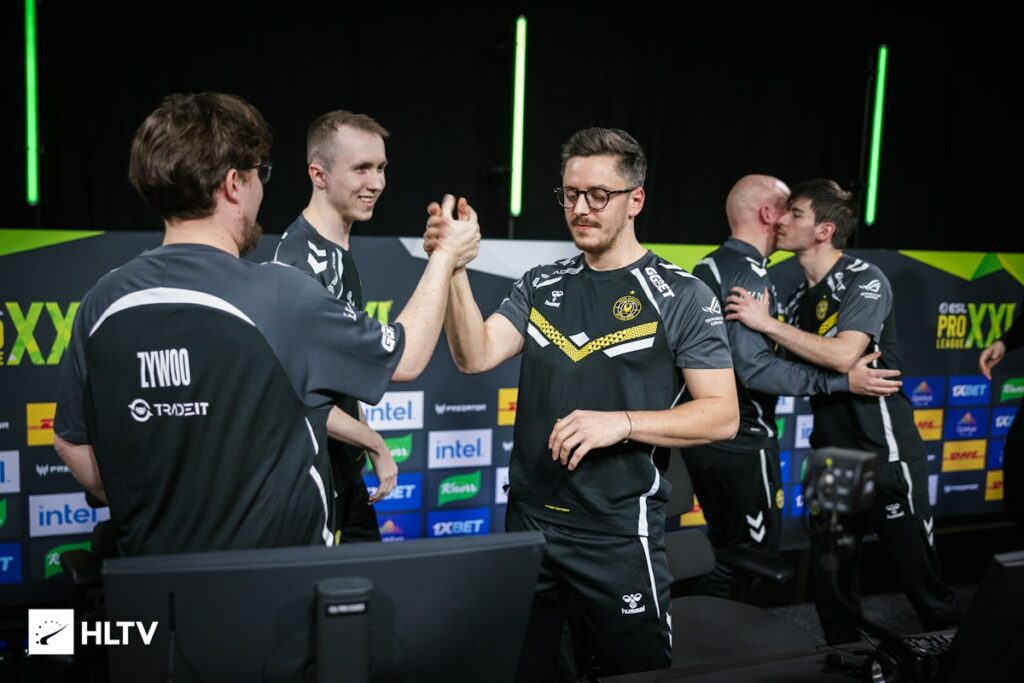 Vitality击败蒙古队晋级EPL S21决赛,ropz赛后专访